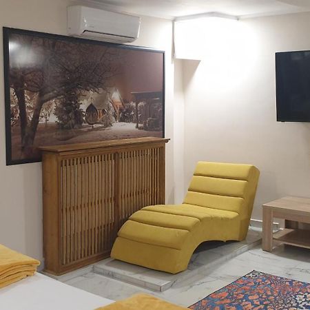 Mini Pool Rooms - Ultracentral - Piscina Cu Hidromasaj Oradea Dış mekan fotoğraf