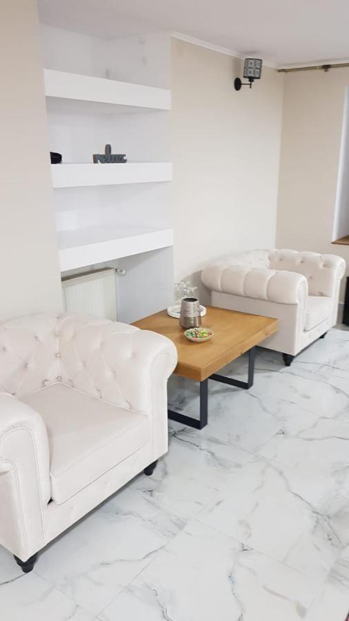 Mini Pool Rooms - Ultracentral - Piscina Cu Hidromasaj Oradea Dış mekan fotoğraf